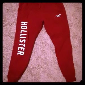 Hollister joggers